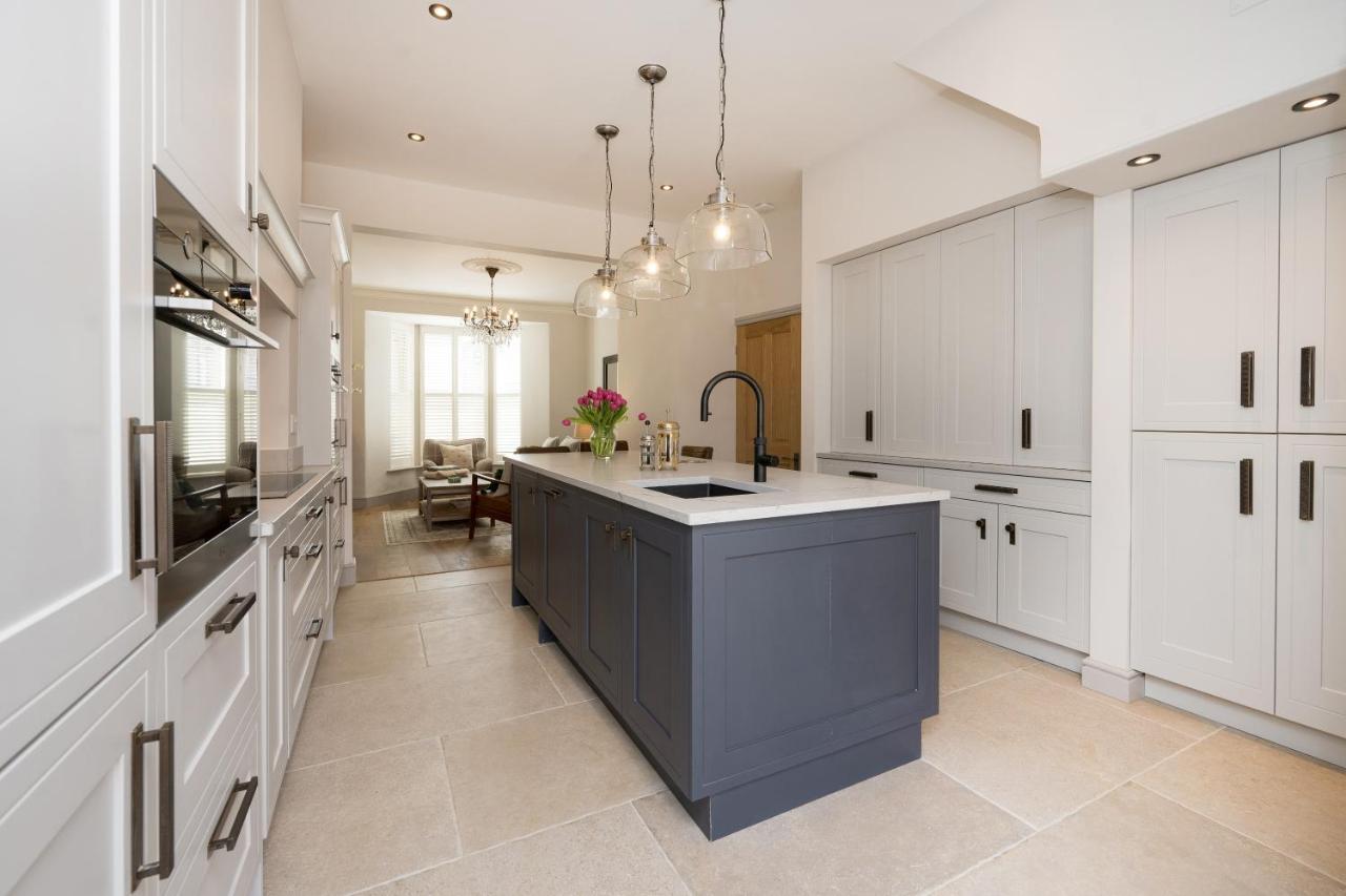 Townhouse By Harrogate Serviced Apartments Экстерьер фото